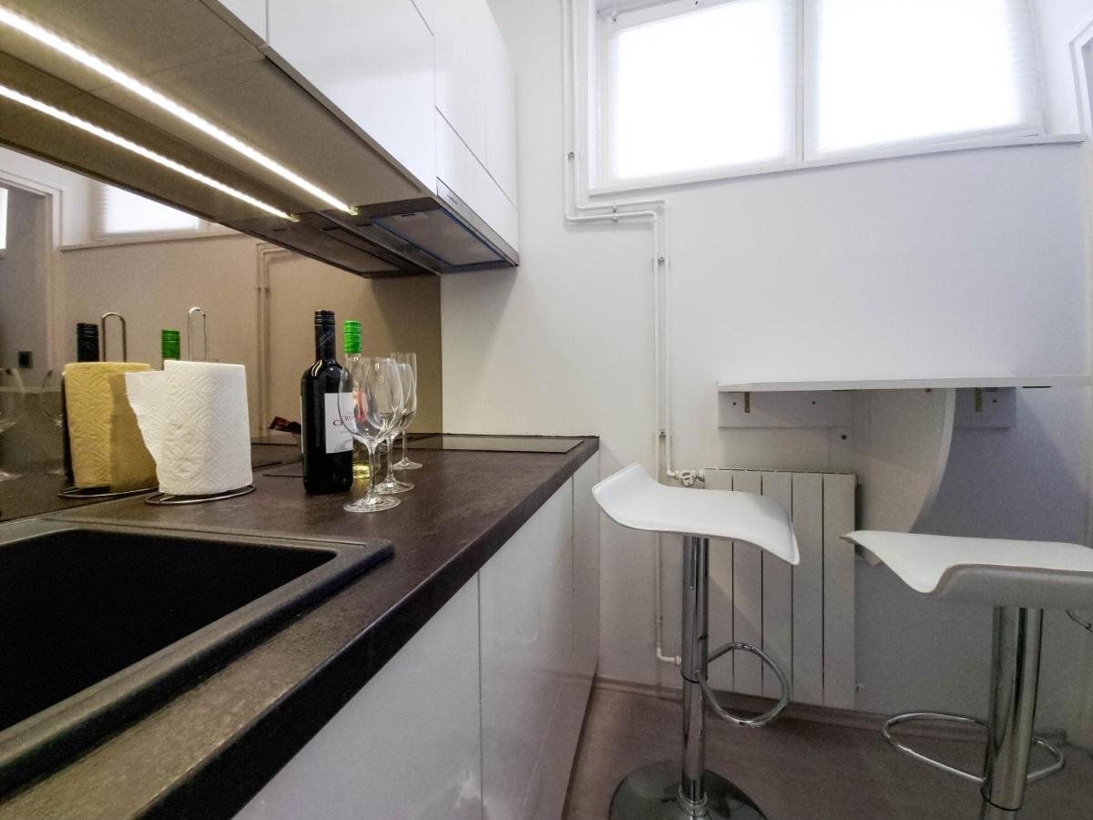 Apartment Apex Penthouse Self Check-In كارلوفاتش المظهر الخارجي الصورة