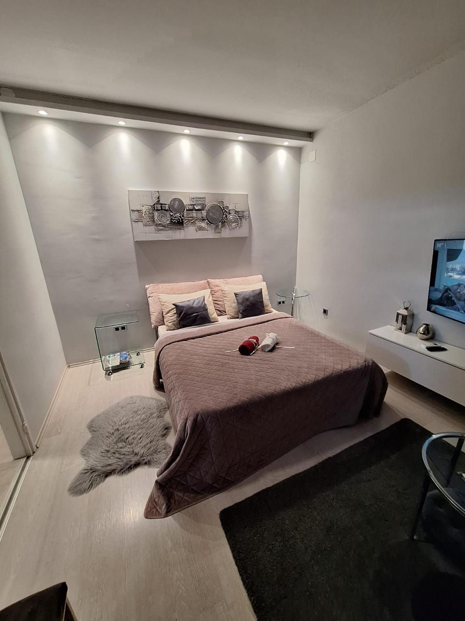 Apartment Apex Penthouse Self Check-In كارلوفاتش المظهر الخارجي الصورة